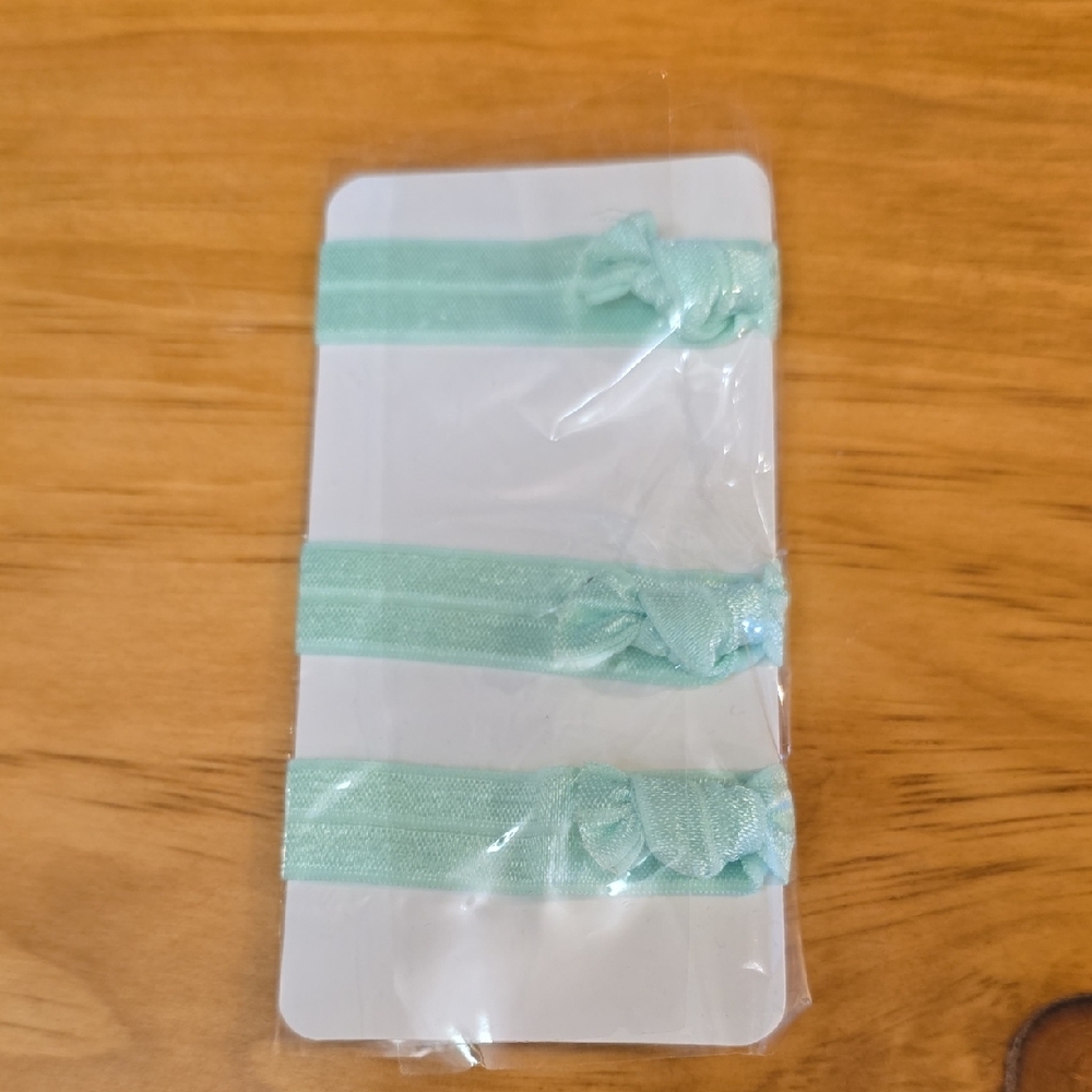 Mint Green Hair Ties Set